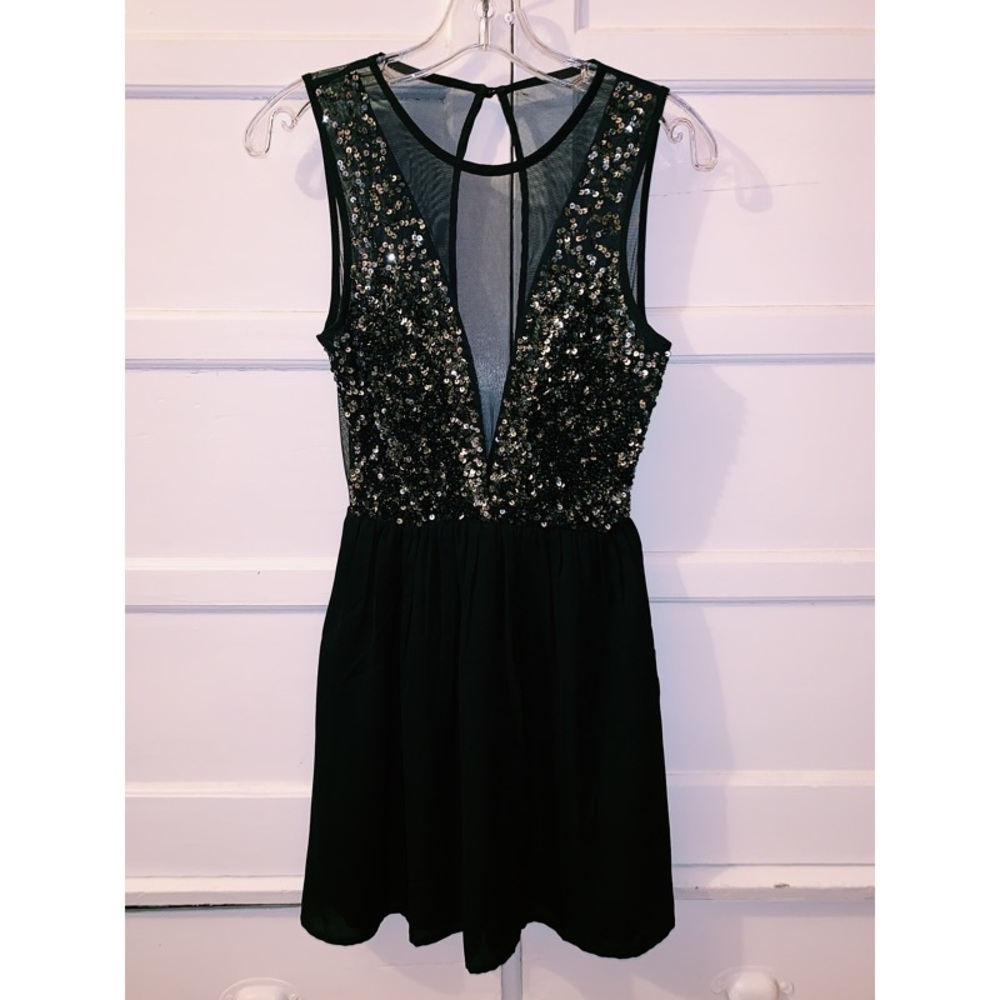 Forever 21 black sparkly dress